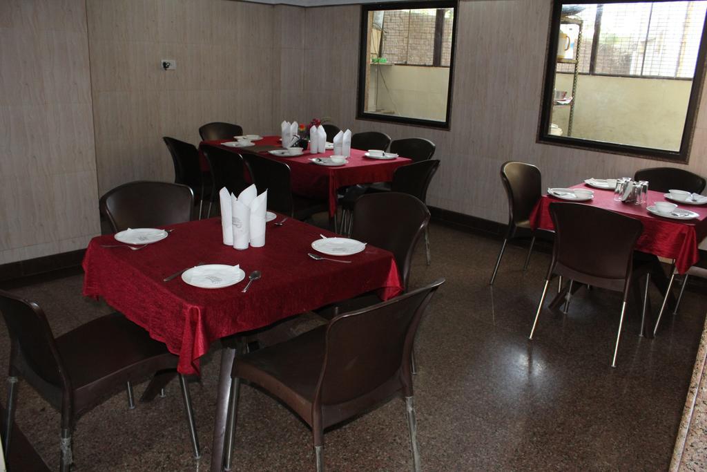 הרידוואר Hotel Aananda מראה חיצוני תמונה