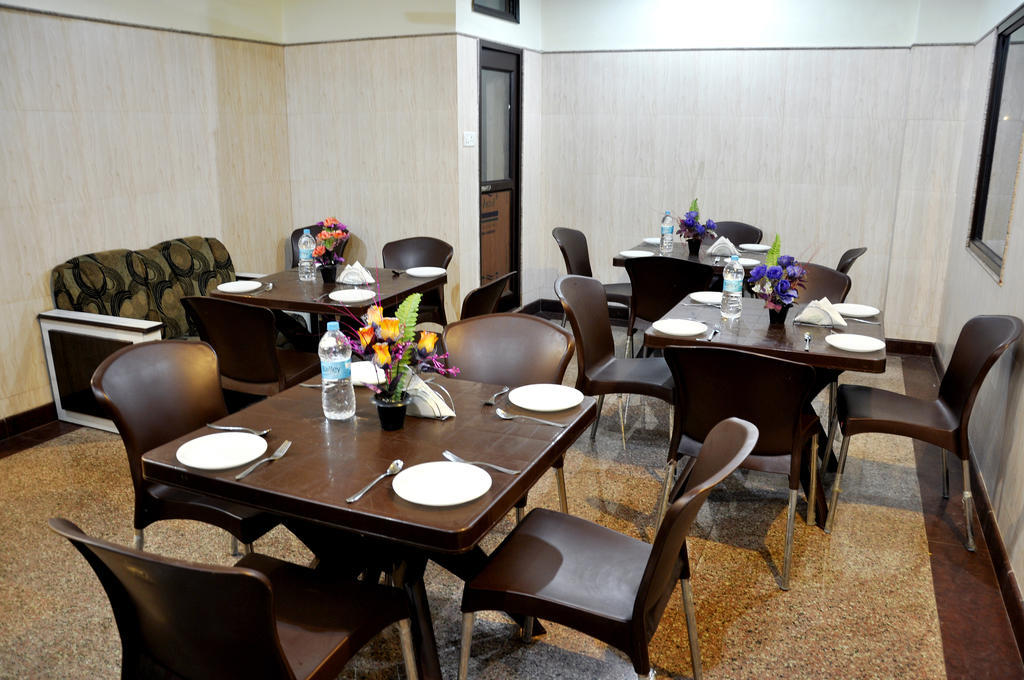 הרידוואר Hotel Aananda מראה חיצוני תמונה